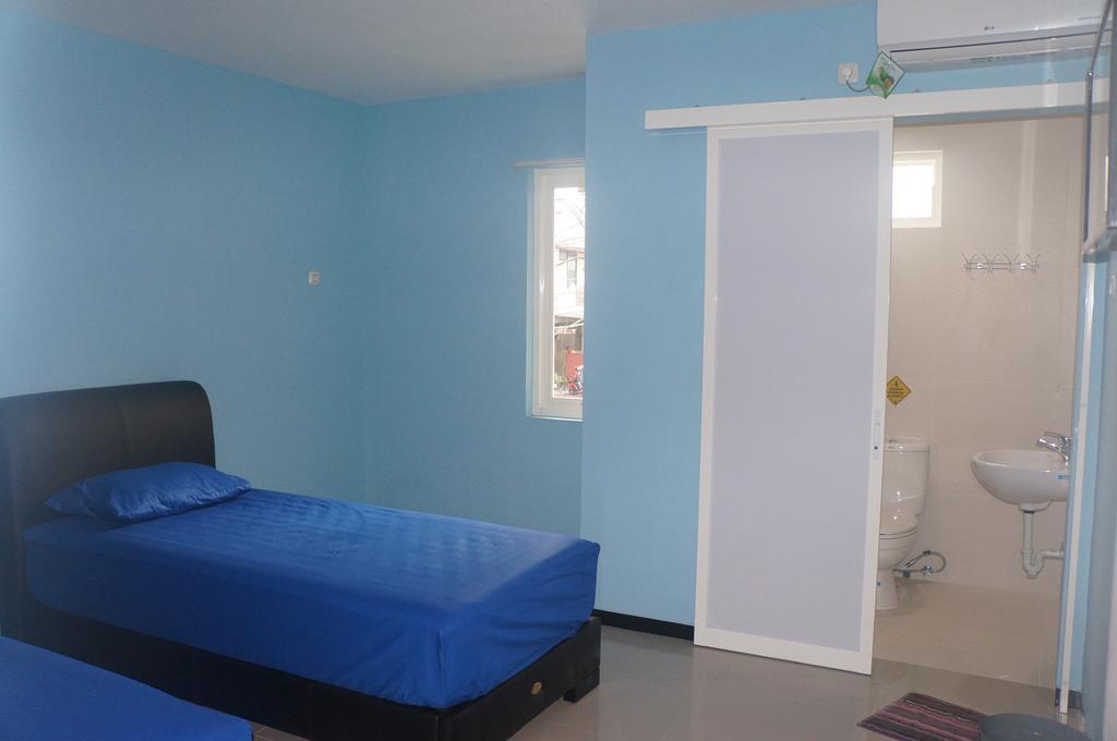 Budget Guest House Tunas Mandiri Jaya مالانغ الغرفة الصورة